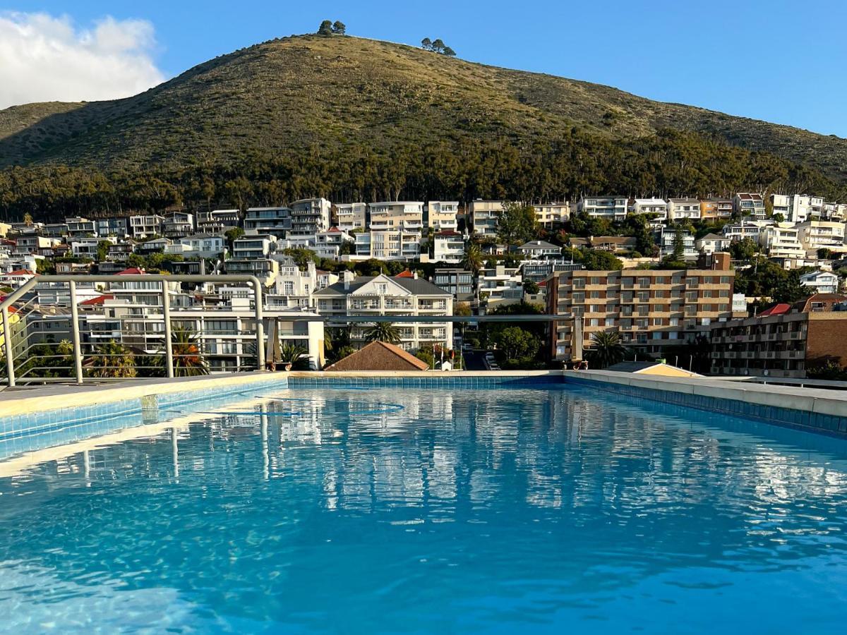 Luxury 1Br Green Point - Walk To Sea Point Promenade! Rooftop Pool, Secure Parking Cape Town Ngoại thất bức ảnh